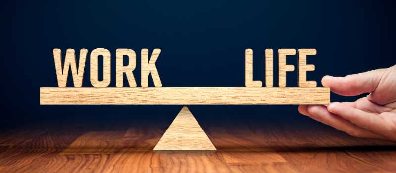 Work life balance - zaleta wynajęcia biurka